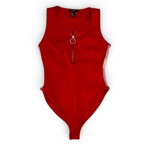 NWOT FOREVER 21 Women’s Red Bodysuit with Front Zipper & Mesh Sides Sz Medium
